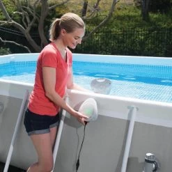 Lampe / Spot Magnétique à LED Multicolore Pour Piscine INTEX -Bestway Magasin spot magnetique a led multicolore pour piscine intex 4